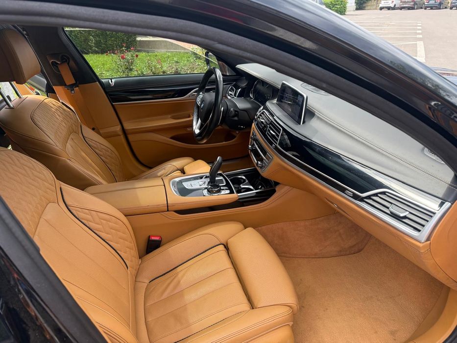 BMW Seria 750i  X drive Euro 6