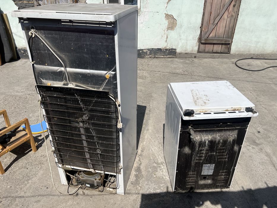 Продам плитку и холодильник