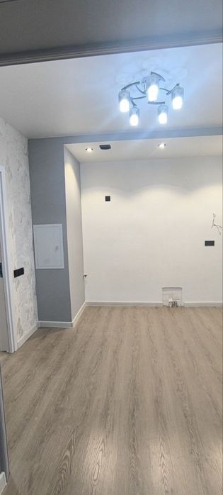 Код 878  Продается 2/1/5 ком квартира Куйлюк 5 Французская планировка