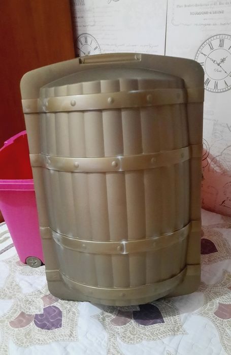 Cufăr cu roți pentru depozitare jucării