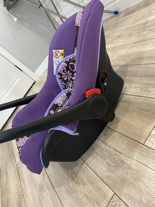 Продам детскую автолюльку