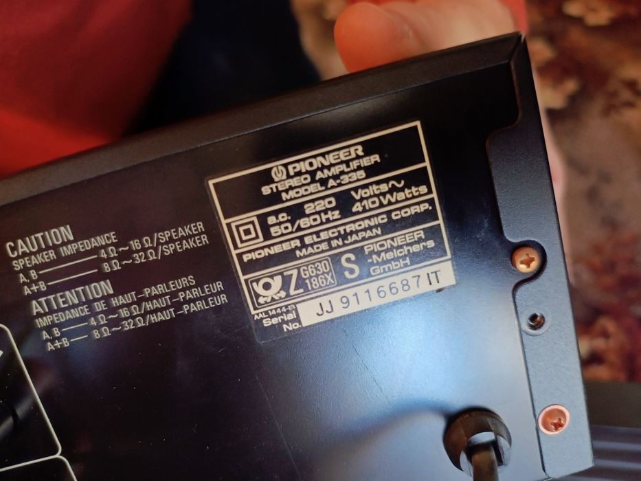 Pioneer A 335 усилвател