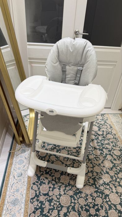 болалар учун овқатланиш столи б/у холати идельно