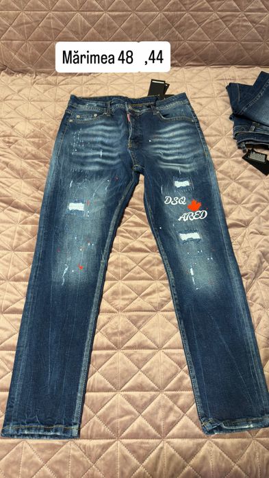 Blugi Dsquared2 multe modele marimi : 44, 48, 50 , 54 livrare oriunde