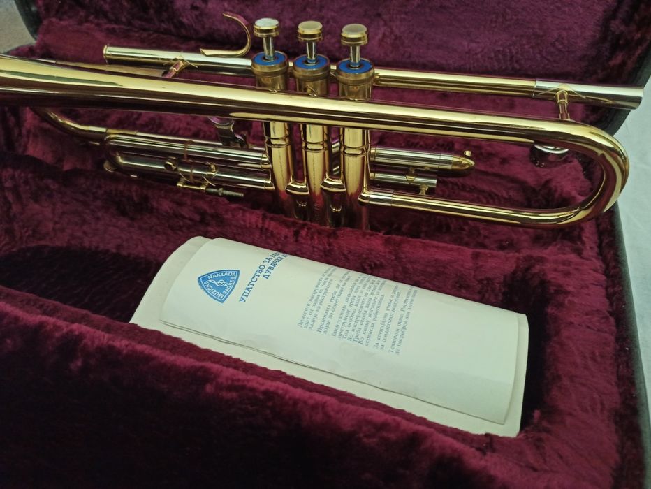 Продавам тромпет