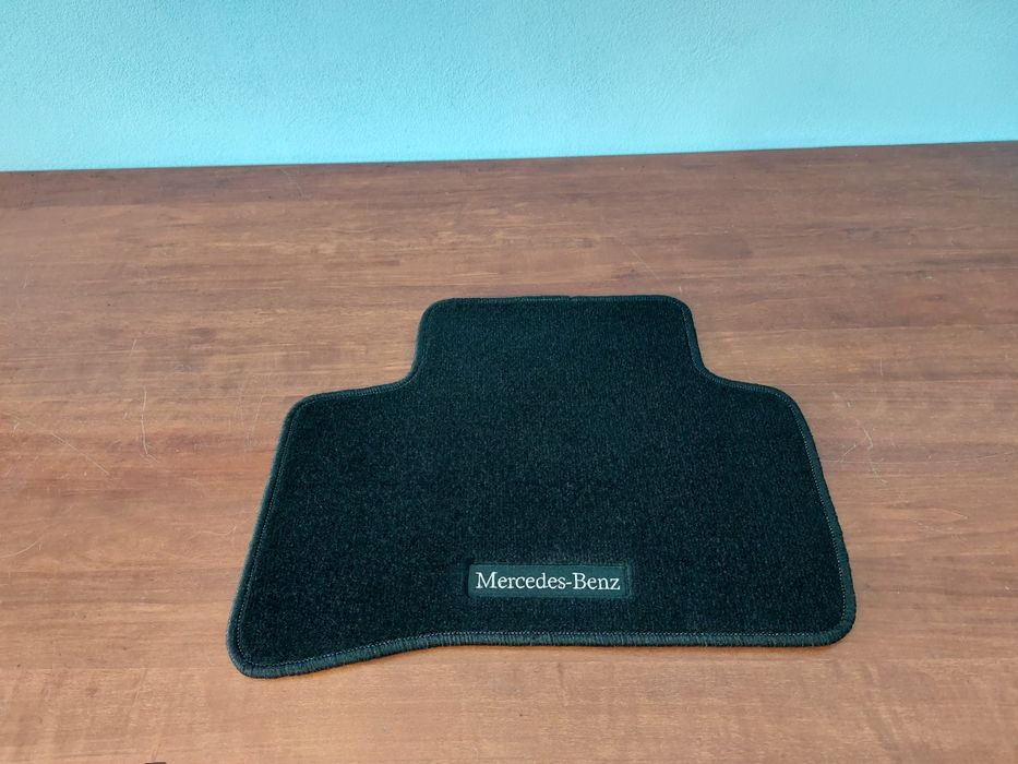 Covorase auto din mocheta,dedicate Mercedes-Benz,C klasse W203 (AMG)