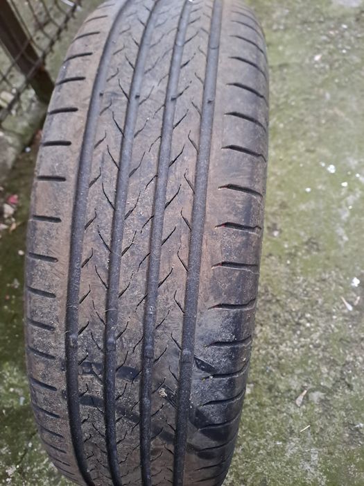 Anvelope vara 215/60 r18