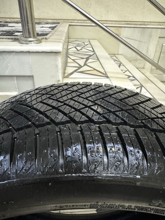 Balon 215/50/17 Delmax