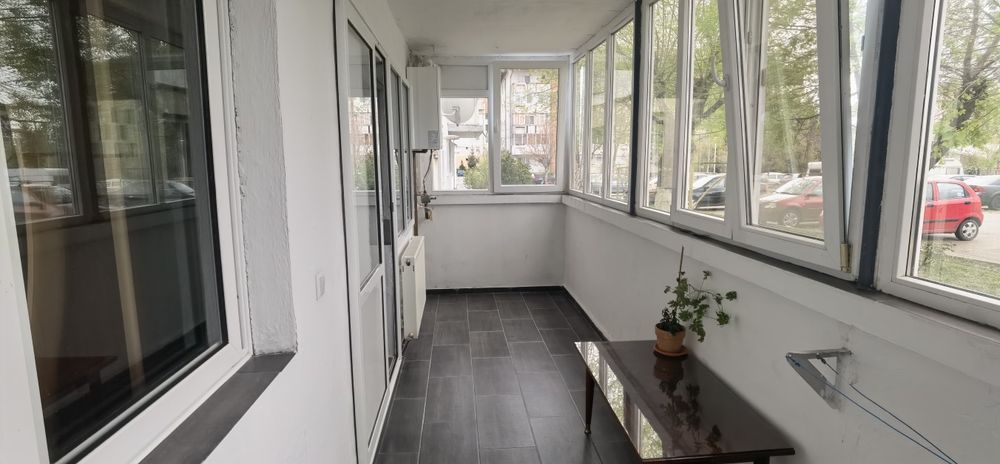 Apartament 2 camere de închiriat central!
