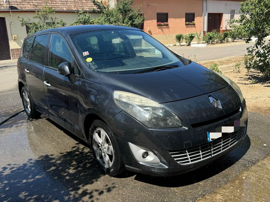 Renault Scenic 7 locuri – 1.5 dCi 110 Cai