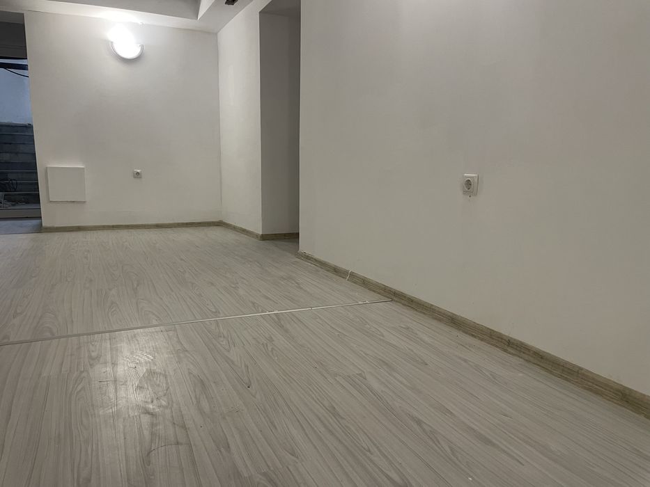 Продава се Офис в Пловдив, Централна гара - 97 кв.м за 516 €/кв.м - Снимка #4