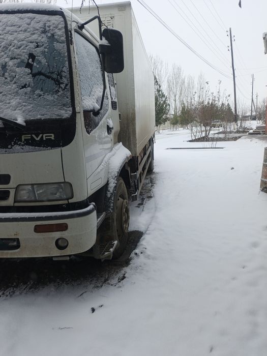 изузий 10тлик сотилади