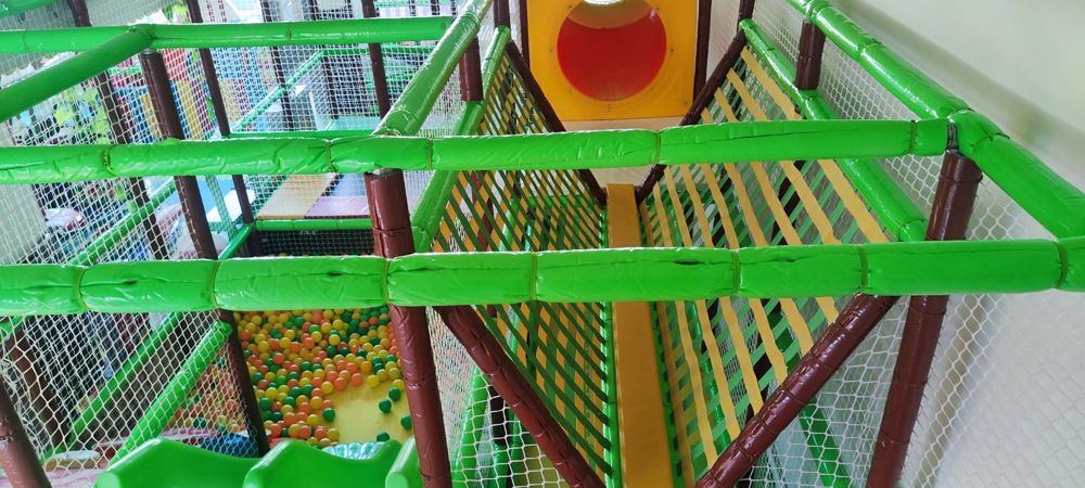 Midulare loc de joaca