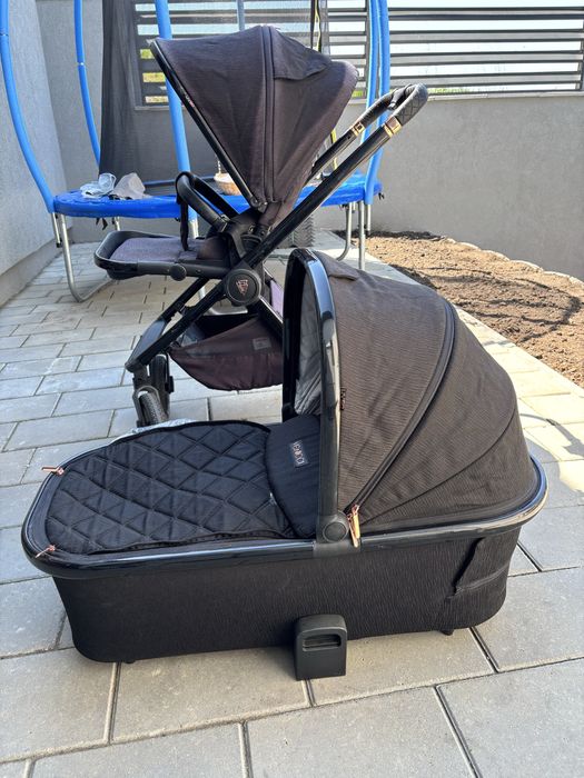 Carucior Venicci Tinum Black 3 in 1