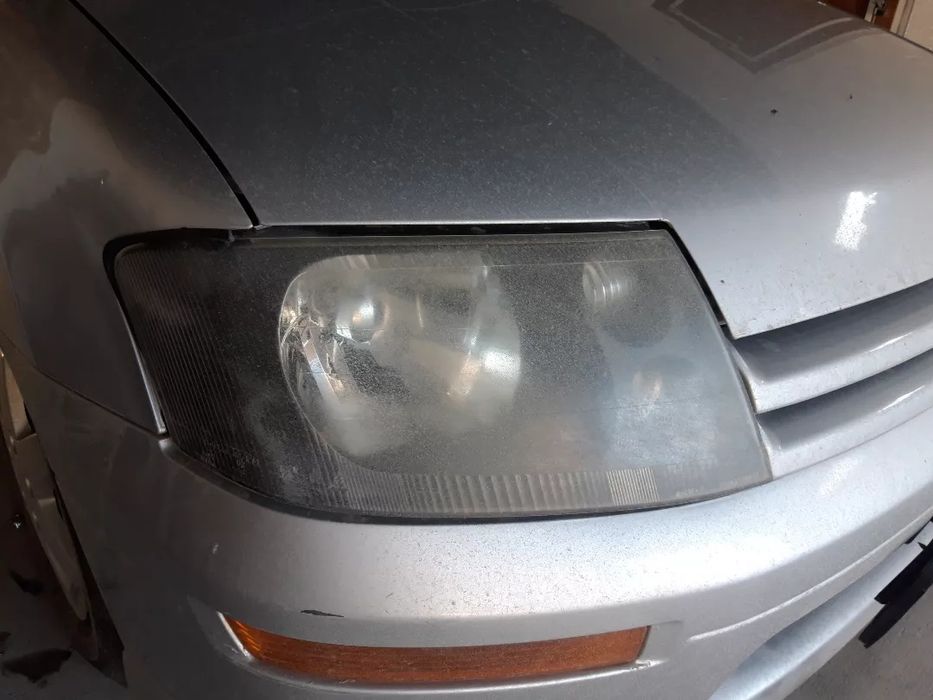 Затъмняване на стъкла,полиране на фарове и защита с фолио