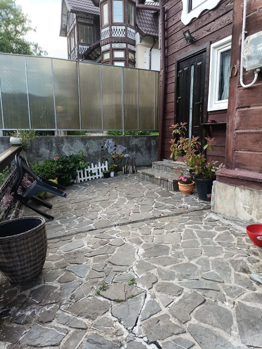 De vanzare apartament in vila Busteni