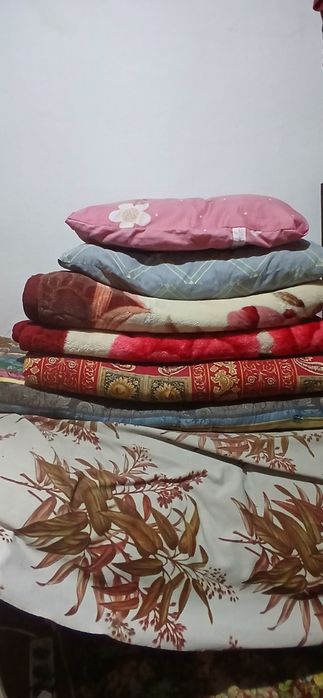 Матрас одеало корпе подушки б.у