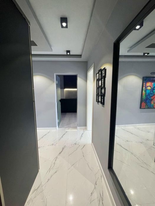 Дава се под наем Четиристаен апартамент в София, Зона Б-18 - 115 кв.м за 1300 € - Снимка #4