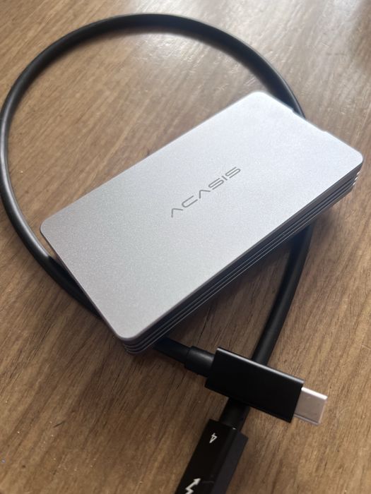 Acasis TBU401 Thunderbolt4 корпус для SSD