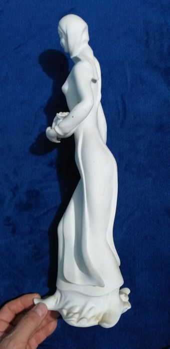 Statuie vintici de colectie din portelan autentic