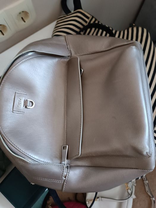 Furla,Guess,Ted Baker,Moschino,Samsonite оригинални чанти и портфейли