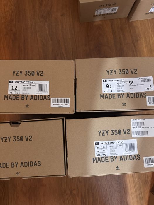 Adidas Yeezy 350 V2 Bone 43 1/3, 44, 46 2/3