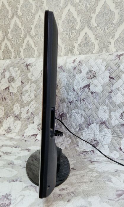 Продам телевизор Samsung