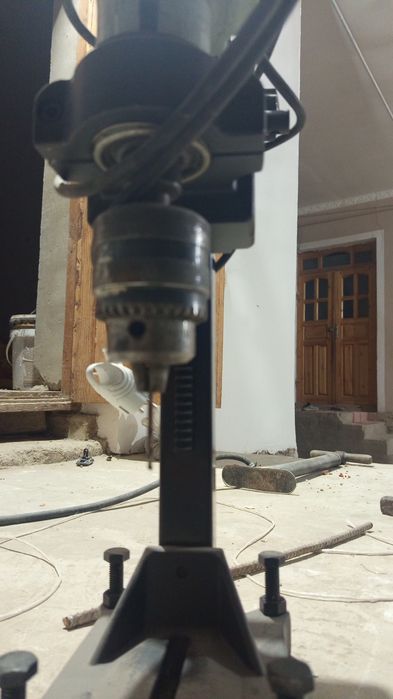 стойка сверльная