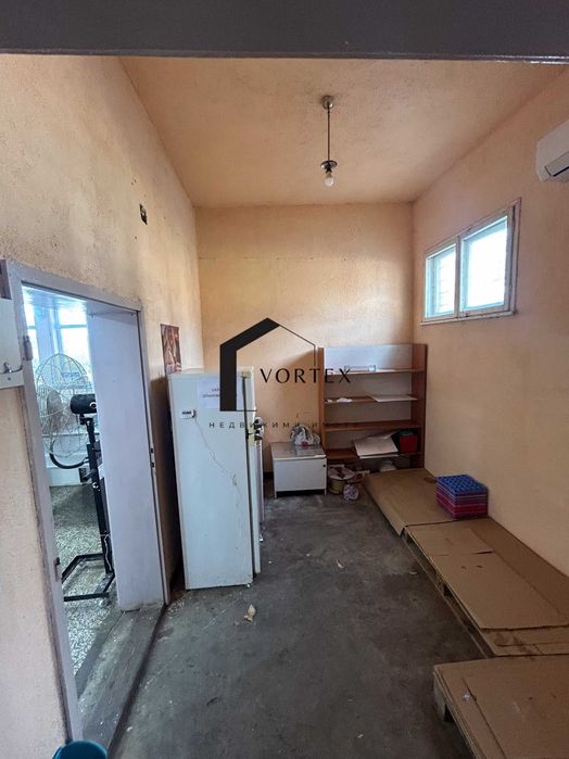 Продава се Магазин в с. Веринско, Област София-област - 521 кв.м за 327 €/кв.м - Снимка #11