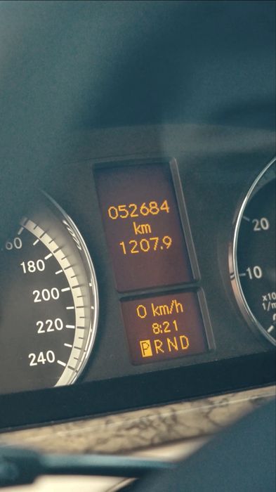 Mercedes Benz V300L