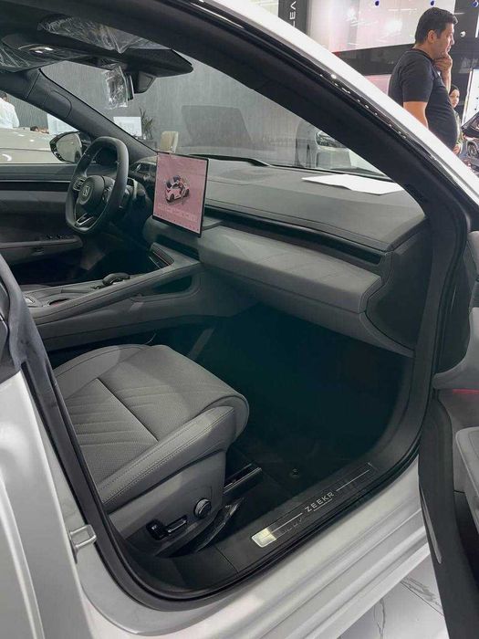 Zeekr 001 you New Car