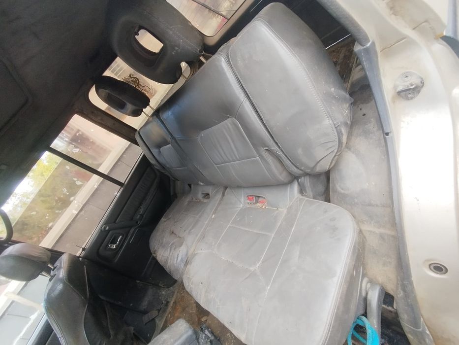 Dezmembrez mitsubishi pajero mk2
2.5 tdi
Cutie manuala reductor super