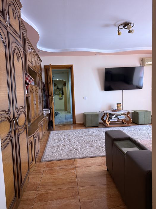 Apartament 3 camere Crang 2