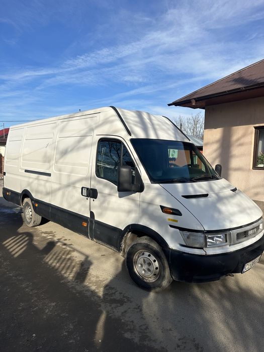 Transport mobila moloz deșeuri