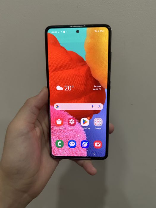 Продаю Samsung Galaxy A51
