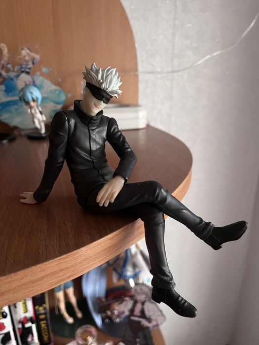 Продам аниме фигурки