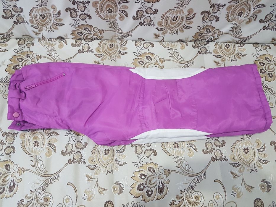 Продам болоневые  штаны для девочки