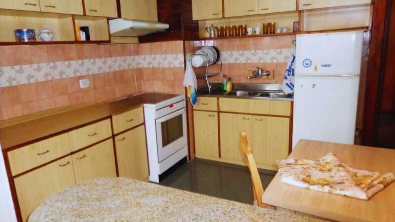 Дава се под наем Тристаен апартамент в София, Младост 2 - 86 кв.м за 550.8 € - Снимка #2