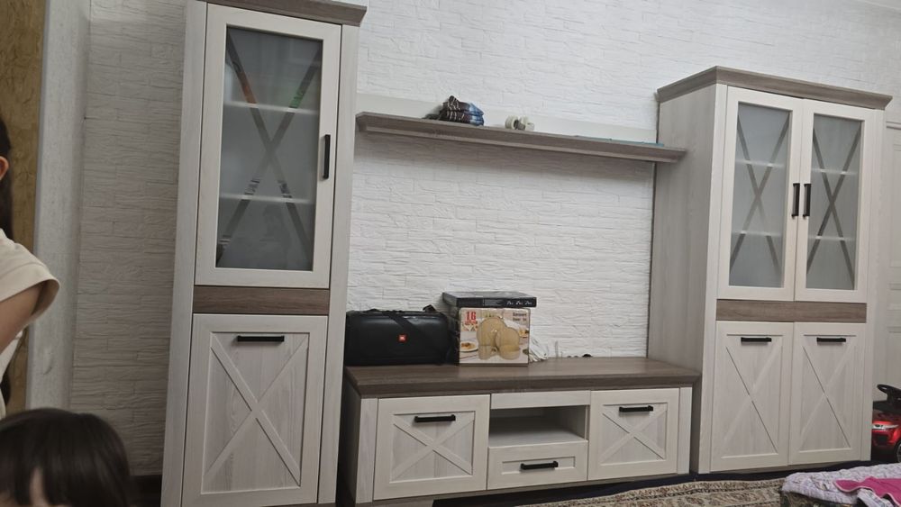 Мебель в зал, стенка