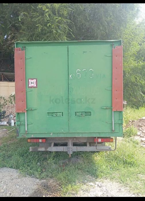 Грузовик продам .