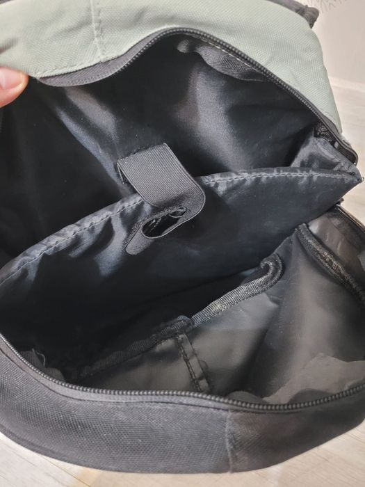 Rucsac pentru laptop foarte încăpător