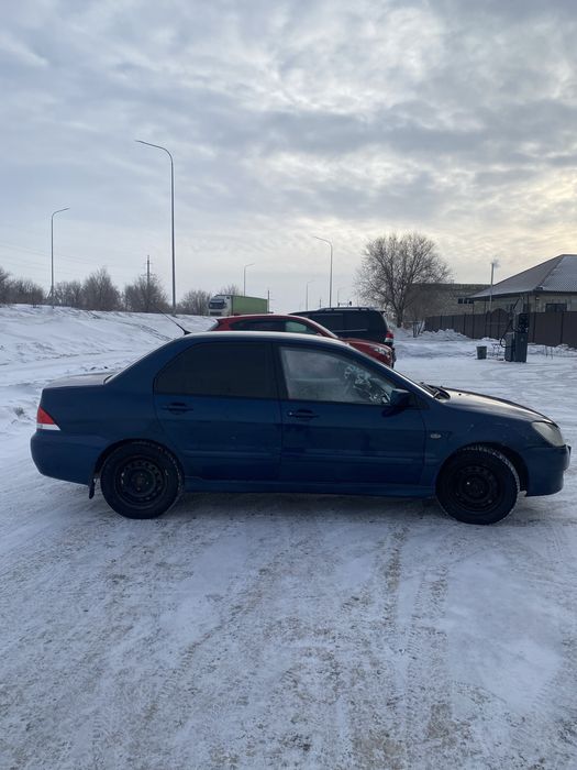 Продаю Mitsubishi Lancer 9