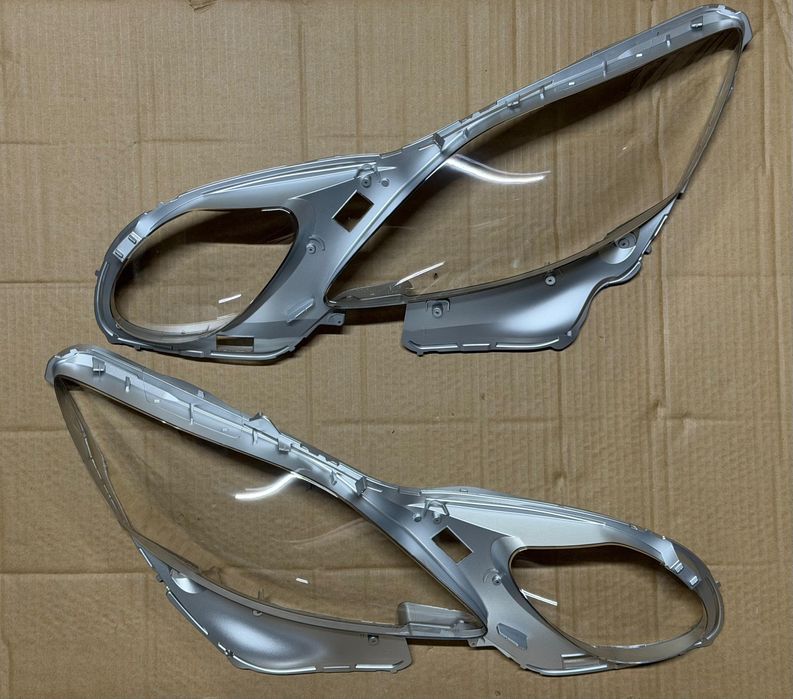 Стекло фара Лексус GS350