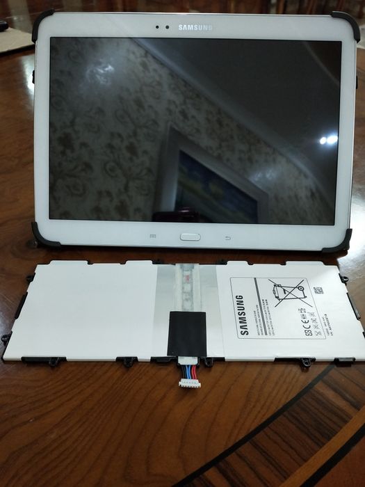 Планшет Samsung Galaxy Tab 3 P5200