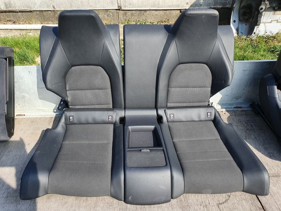 Bancheta , fete usi  Mercedes W204/W205 coupe