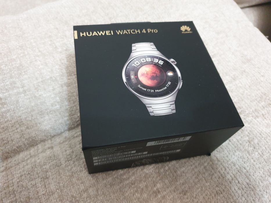 Часы наручные почти новые