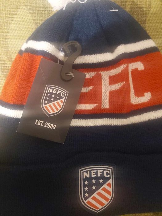Зимна шапка NEFC