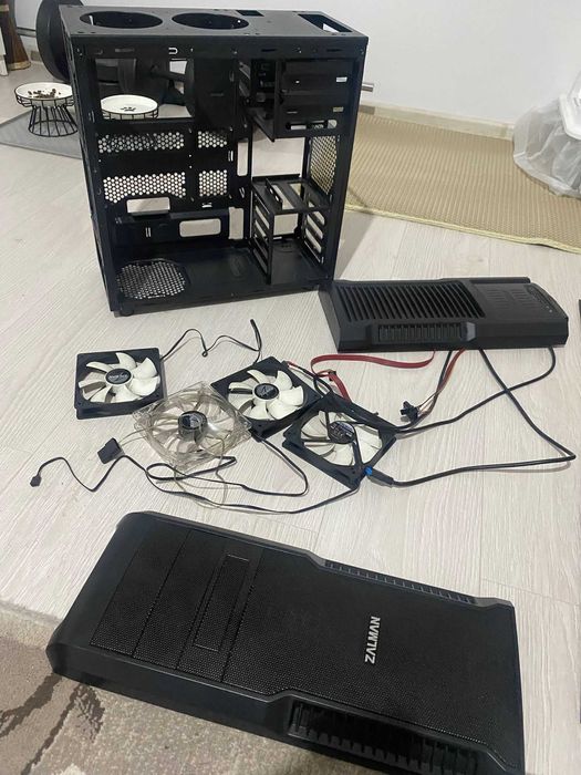 carcasa pc gaming cu ventilatoare