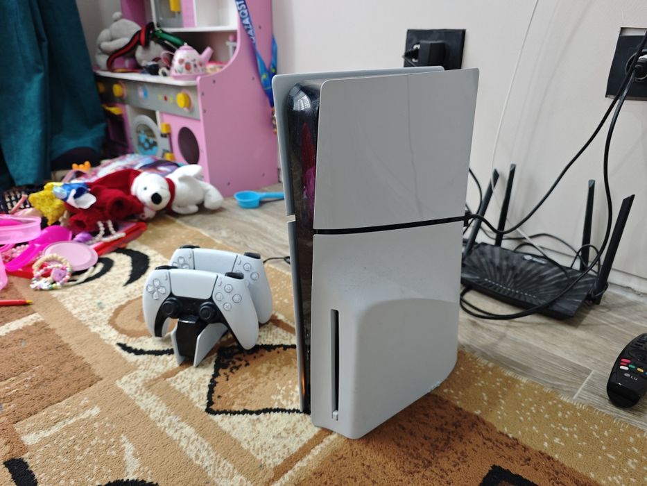 Продам либо обменяю sony playstation 5