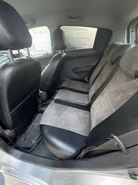 Spark 3-pozitsiya 2015-yil. Ideal holatda